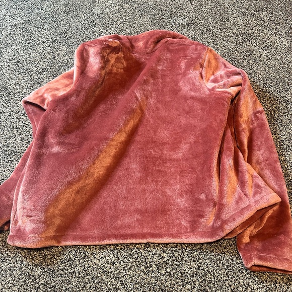 Rose plush Columbia Fleece - Picture 8 of 8